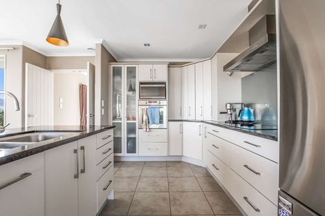 Photo of property in 52 Buxton Place, Ohauiti, Tauranga, 3112