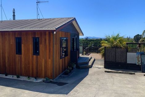Photo of property in 118b Capamagian Drive, Athenree, Katikati, 3177