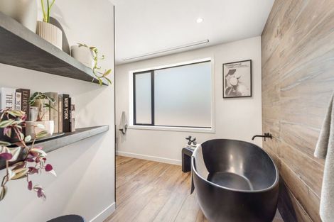 Photo of property in 5 Romney Place, Gore, 9710