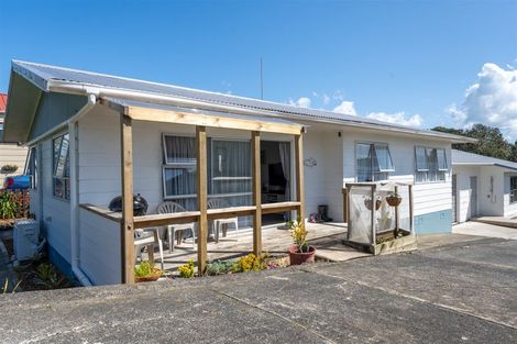 Photo of property in 8 Yorke Road, Haruru, 0204
