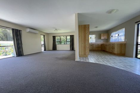 Photo of property in 111b Rosario Crescent, Red Beach, 0932