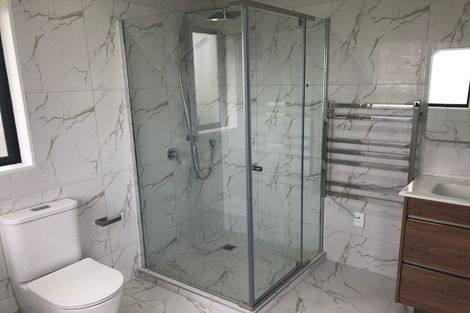 Photo of property in 10b Gifford Road, Papatoetoe, Auckland, 2025