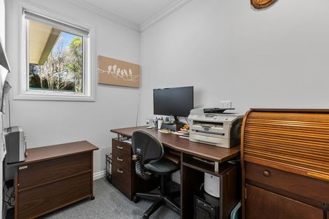 Photo of property in 218 Henwood Road, Paraite, New Plymouth, 4372