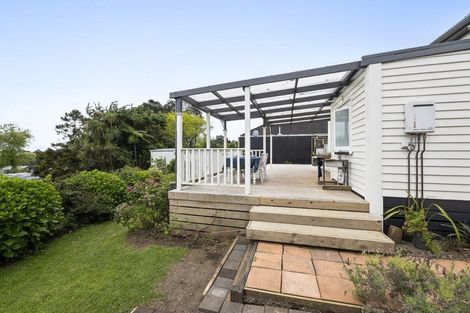 Photo of property in 132 Tukapa Street, Westown, New Plymouth, 4310