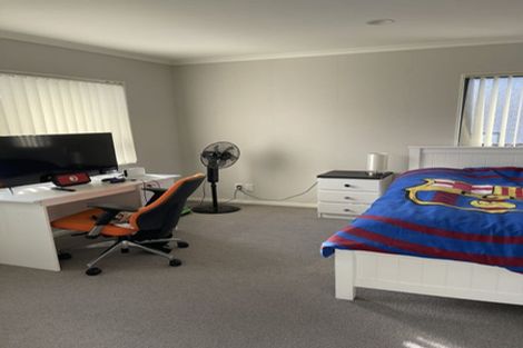 Photo of property in 2 Beros Place, Flat Bush, Auckland, 2016