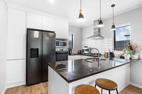 Photo of property in 15u7 Onukutara Place, Huntington, Hamilton, 3281