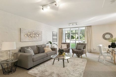 Photo of property in 141i Churton Drive, Churton Park, Wellington, 6037