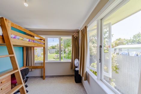 Photo of property in 43 Oldham Avenue, Onekawa, Napier, 4110