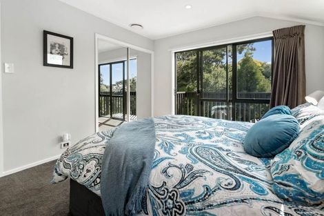 Photo of property in 2/67 Raleigh Road, Northcote, Auckland, 0627