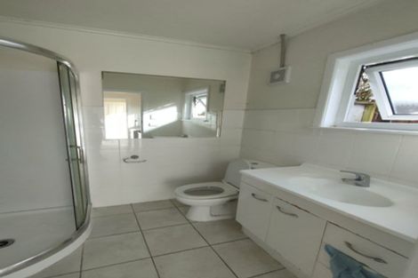 Photo of property in 3 Brook Street, Milford, Auckland, 0620