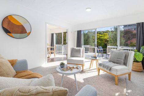 Photo of property in 22 Kaitawa Crescent, Paraparaumu, 5032