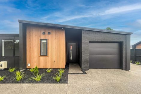 Photo of property in 25u3 Sandwich Road, Saint Andrews, Hamilton, 3200