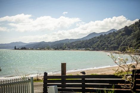 Photo of property in 300 Thames Coast Sh25 Road, Thornton Bay, Thames, 3575