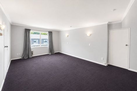 Photo of property in 43 Amapur Drive, Khandallah, Wellington, 6035