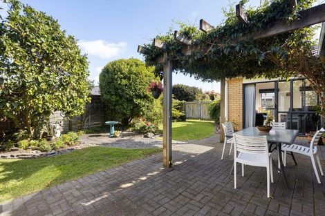 Photo of property in 36 Fendalton Drive, Rototuna, Hamilton, 3210