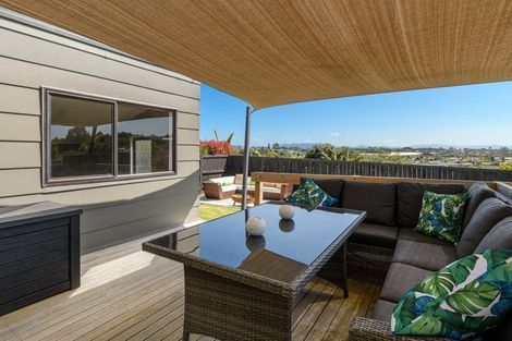 Photo of property in 13 Nicolas Place, Judea, Tauranga, 3110