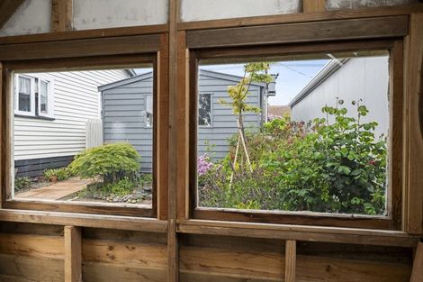 Photo of property in 132 Tukapa Street, Westown, New Plymouth, 4310