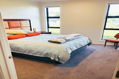 Photo of property in 8 Equine Way, Brookfield, 3110