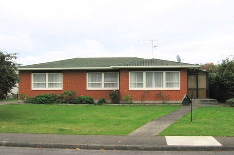 Photo of property in 10 Oriwa Street, Waikanae, 5036