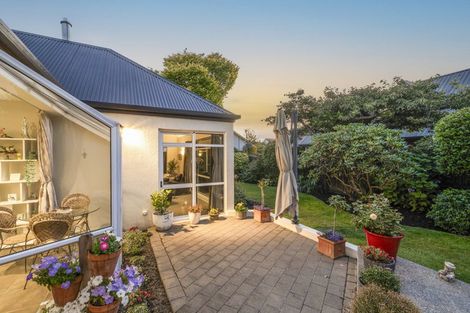 Photo of property in 33 Glenburn Place, Avonhead, Christchurch, 8042