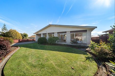 Photo of property in 19 Bronte Place, Whalers Gate, New Plymouth, 4310