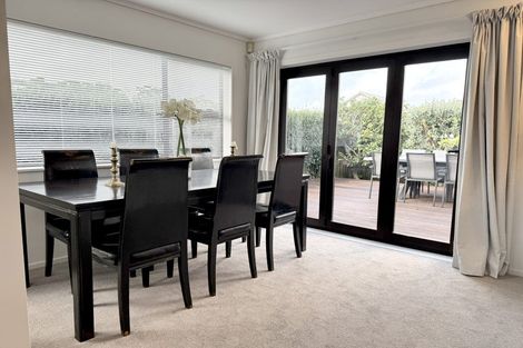 Photo of property in 6a Ropiha Street, Fitzroy, New Plymouth, 4312