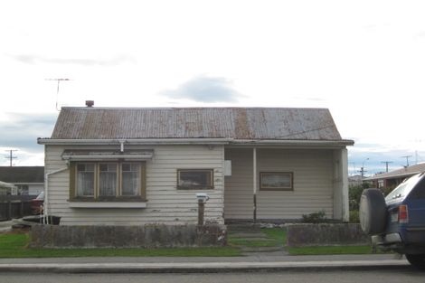 Photo of property in 53 James Street, Balclutha, 9230