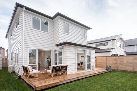 Photo of property in 72 Kaipara Portage Road, Riverhead, 0820