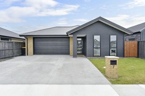 Photo of property in 7 Witte Street, Woodend, 7610