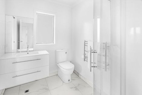 Photo of property in 12u1 Scotland Place, Hillcrest, Hamilton, 3216