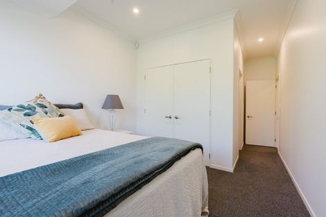 Photo of property in 18 Tironui Terrace, Western Heights, Hamilton, 3200