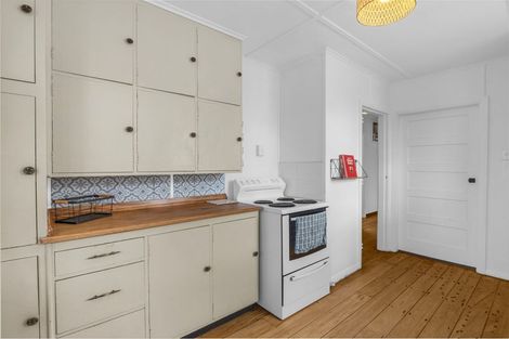 Photo of property in 11 Victory Place, Aramoho, Whanganui, 4500