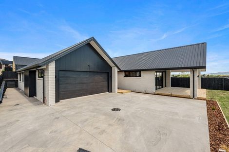 Photo of property in 12 Bosun Place, Te Atatu Peninsula, Auckland, 0610