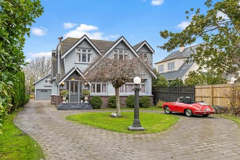 Photo of property in 209 Victoria Avenue, Hokowhitu, Palmerston North, 4410
