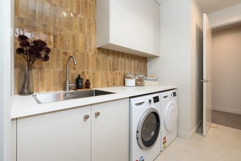 Photo of property in 21 Oakland Place, Ngongotaha, Rotorua, 3010