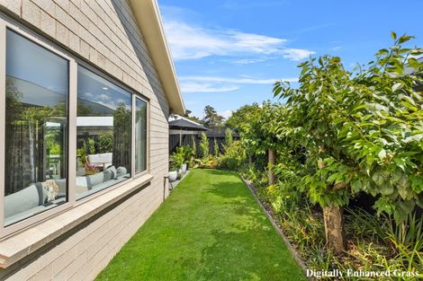 Photo of property in 1 Iti Place, Parklands, Christchurch, 8083