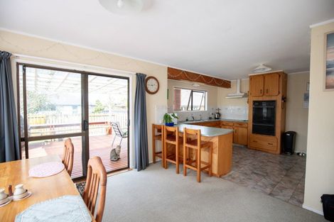 Photo of property in 21 Miller Place, Ngatea, 3503