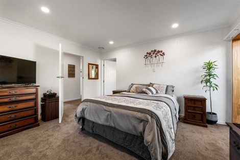 Photo of property in 20 Patterson Road, Hurworth, New Plymouth, 4371