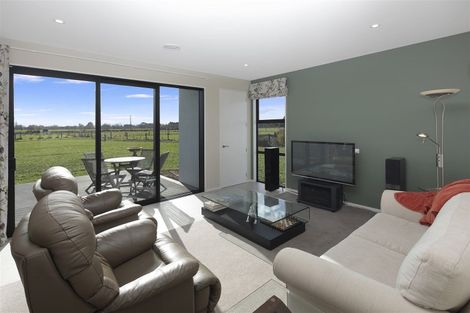 Photo of property in 17 Hallfield Drive, Ohoka, Kaiapoi, 7692
