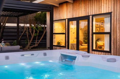 Photo of property in 195a Manly Street, Paraparaumu Beach, Paraparaumu, 5032