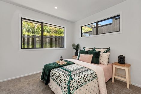 Photo of property in 12 Bosun Place, Te Atatu Peninsula, Auckland, 0610