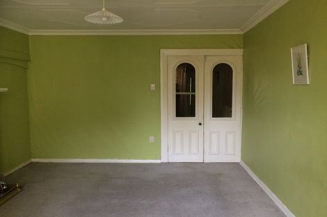 Photo of property in 24a Ross Street, Marton, 4710