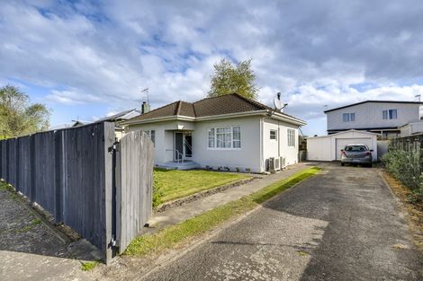 Photo of property in 1103 Saint Aubyn Street East, Parkvale, Hastings, 4122