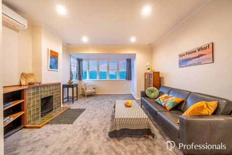 Photo of property in 100 Adelaide Street, Petone, Lower Hutt, 5012