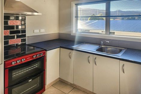 Photo of property in 16 Crystal Grove, Birchville, Upper Hutt, 5018