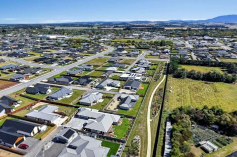 Photo of property in 6 Hunter Lane, Amberley, 7410