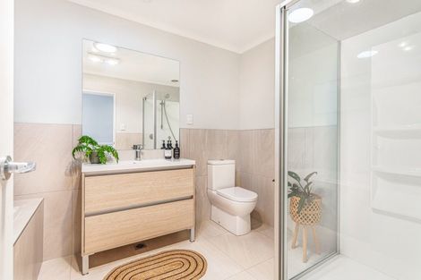 Photo of property in 37 Nugget Avenue, Hobsonville, Auckland, 0616