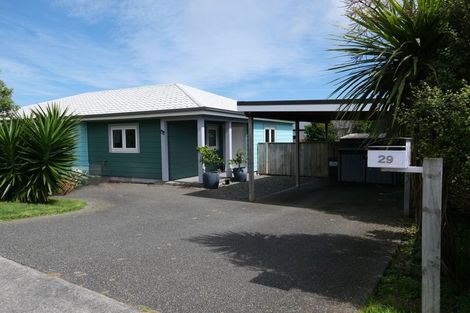 Photo of property in 29 Awatea Avenue, Paraparaumu, 5032