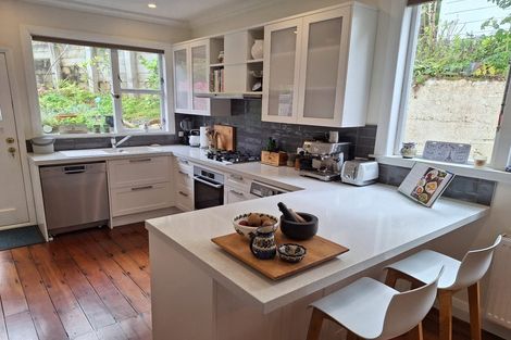 Photo of property in 65 Nottingham Street, Karori, Wellington, 6012