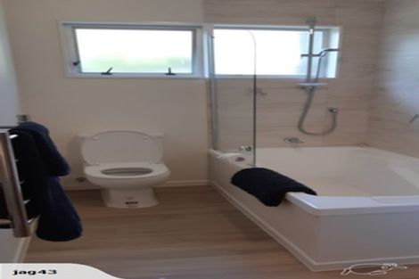 Photo of property in 56f2 Ira Street, Miramar, Wellington, 6022